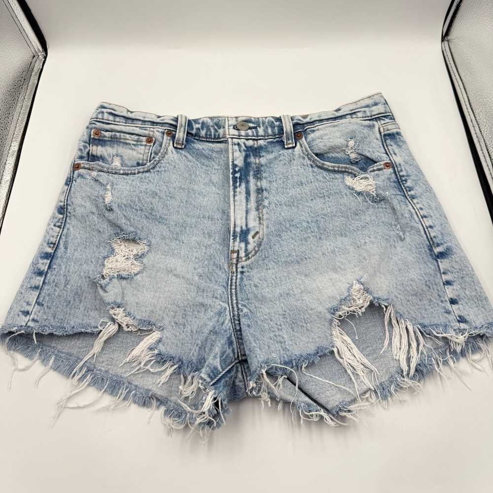 Abercrombie & Fitch The Mom High Rise Shorts